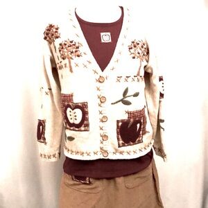 Women’s VINTAGE 3-piece Sz. M Apple & Tree Motif dress, pullover top & cardigan